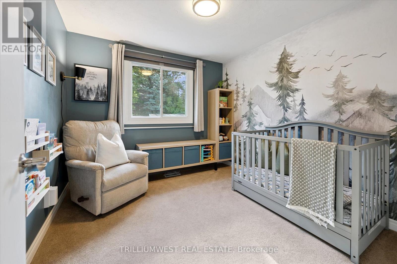 98 Shadeland Crescent, Kitchener, Ontario  N2M 2H9 - Photo 21 - X12453743