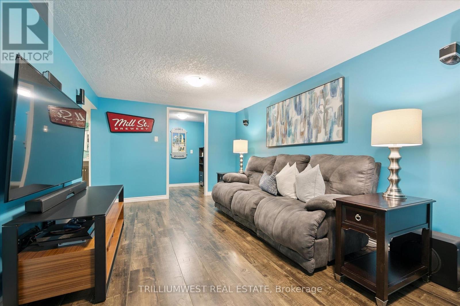 98 Shadeland Crescent, Kitchener, Ontario  N2M 2H9 - Photo 27 - X12453743