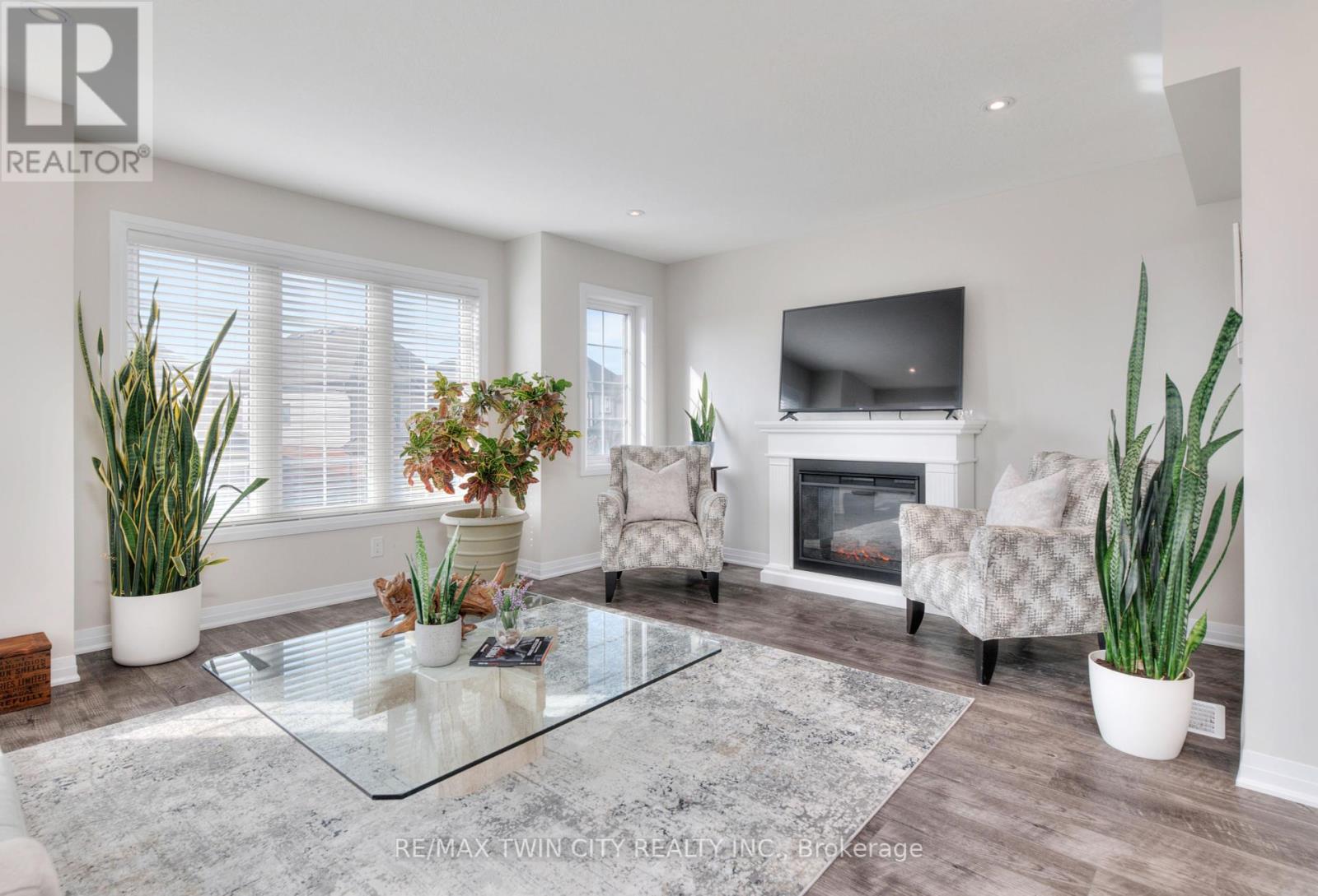 41 Sportsman Hill Street, Kitchener, Ontario  N2P 0J4 - Photo 18 - X12453754