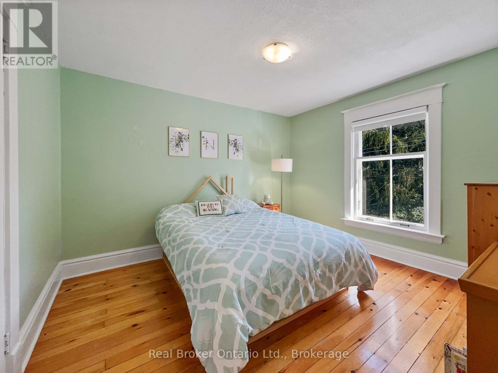 65 Forbes Avenue, Guelph, Ontario  N1G 1G5 - Photo 23 - X12452771