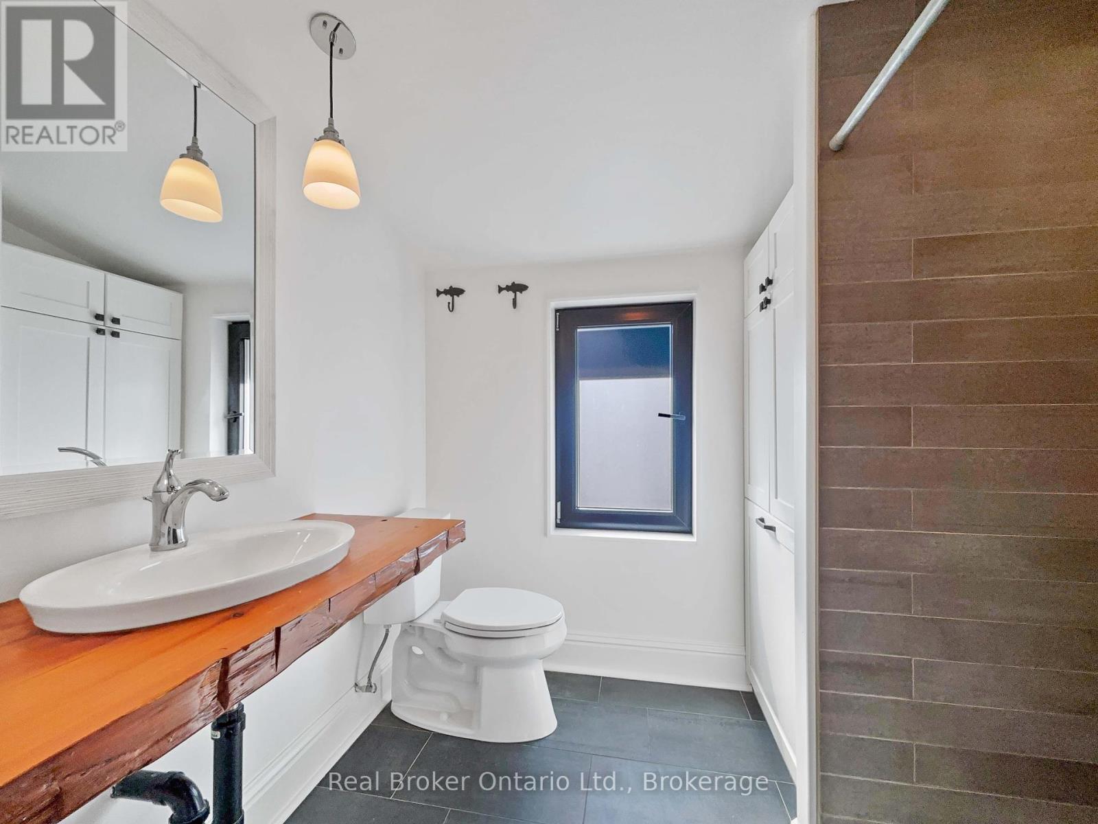 65 Forbes Avenue, Guelph, Ontario  N1G 1G5 - Photo 33 - X12452771