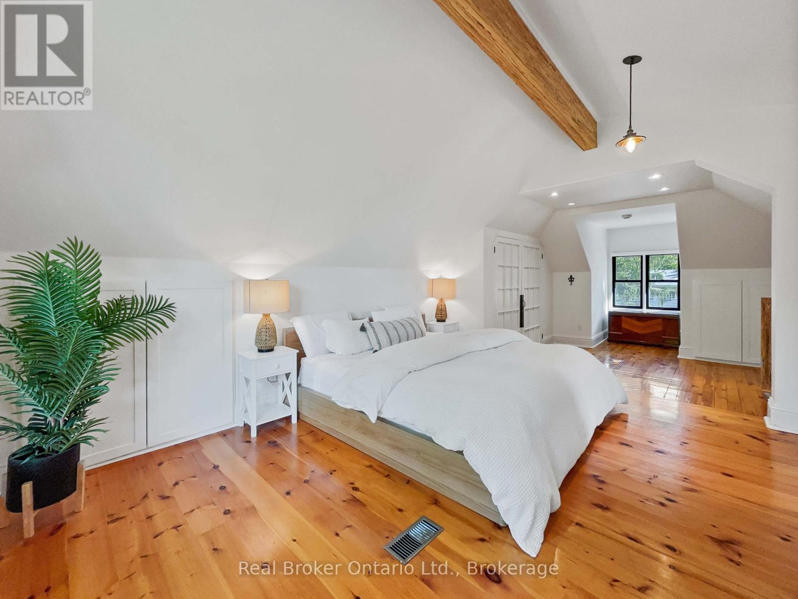 65 Forbes Avenue, Guelph, Ontario  N1G 1G5 - Photo 36 - X12452771