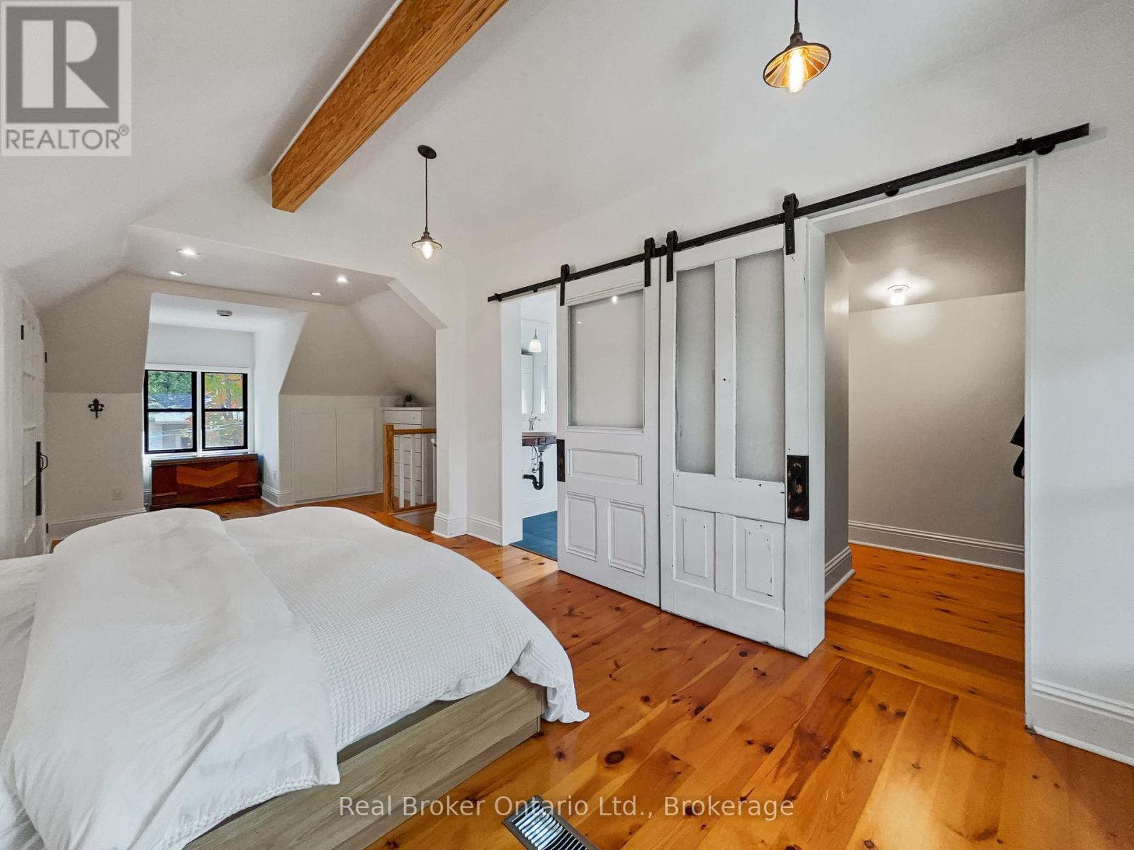 65 Forbes Avenue, Guelph, Ontario  N1G 1G5 - Photo 35 - X12452771