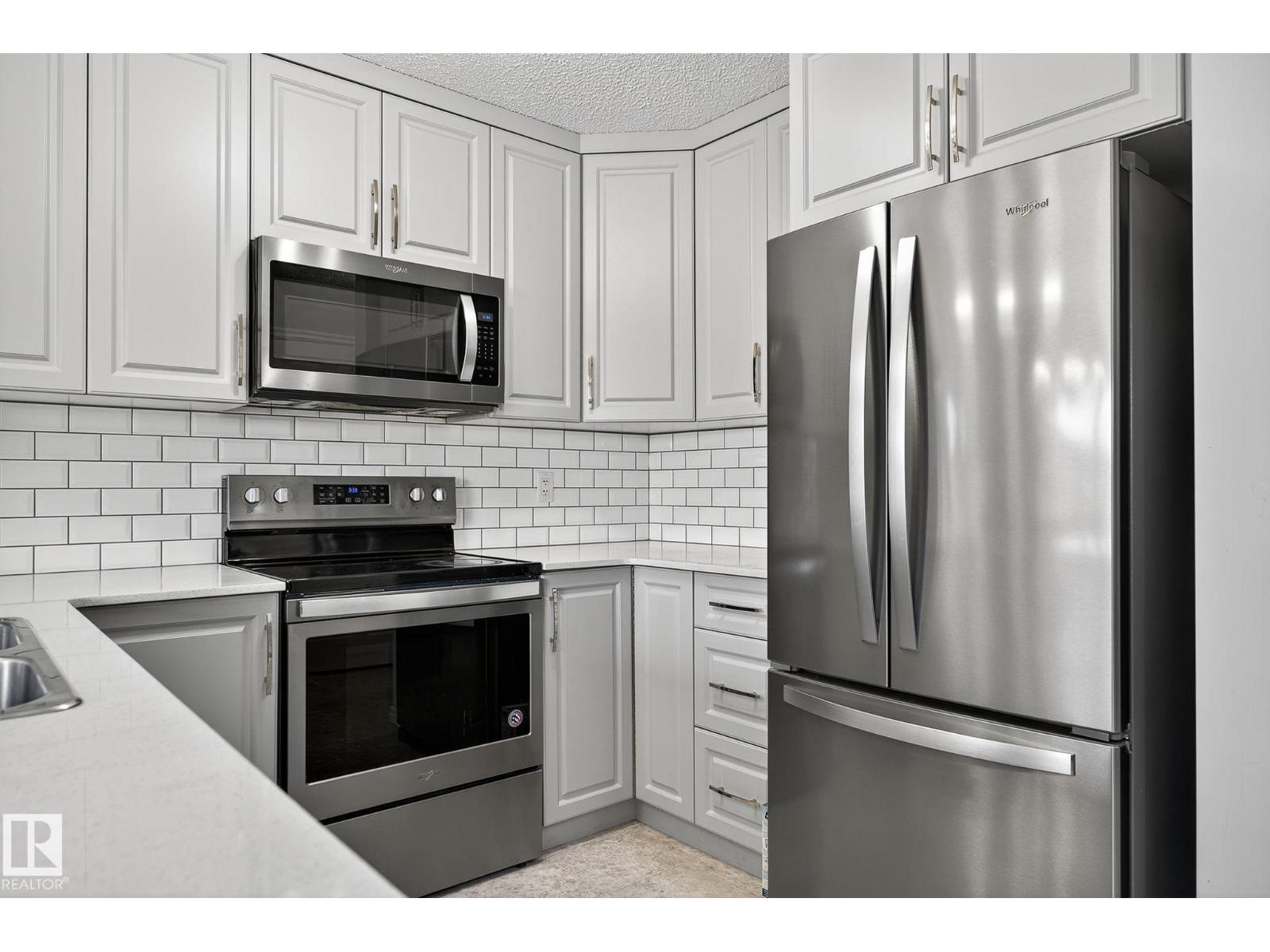 527 Ebbers Wy Nw, Edmonton, Alberta  T5Y 3T8 - Photo 10 - E4461437