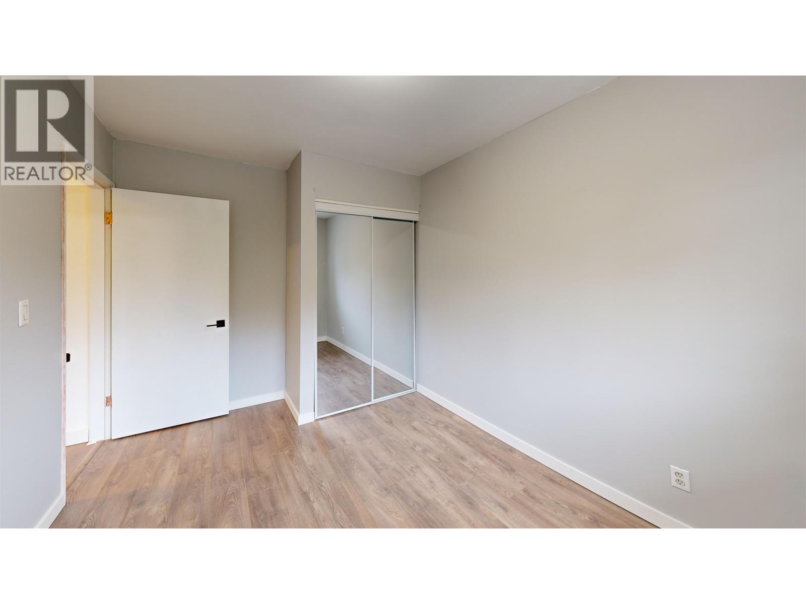 835 Spruce Avenue, 100 Mile House, British Columbia  V0K 2E0 - Photo 12 - R3057048