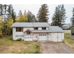 835 Spruce Avenue, 100 Mile House, Ca