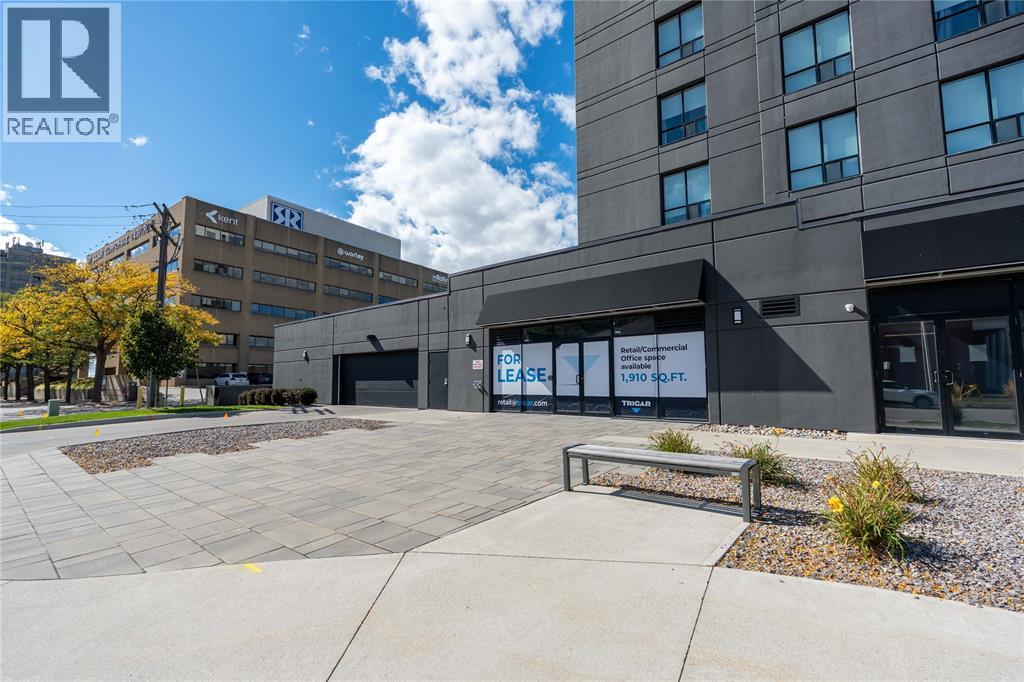 275 Front Street North Unit# Main Floor, Sarnia, Ontario  N7T 5S6 - Photo 4 - 25025756