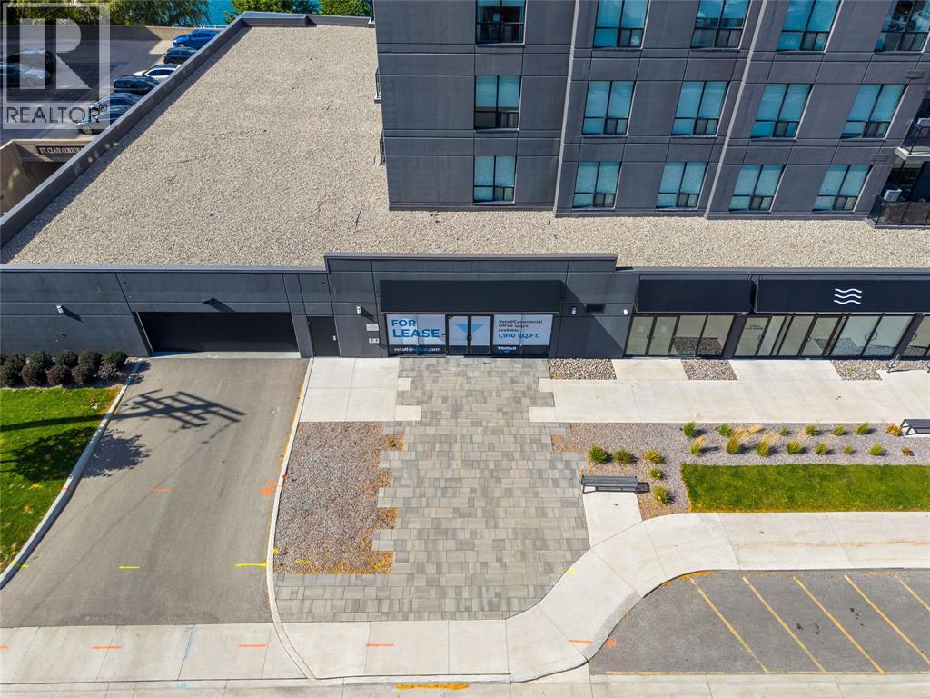 275 Front Street North Unit# Main Floor, Sarnia, Ontario  N7T 5S6 - Photo 2 - 25025756