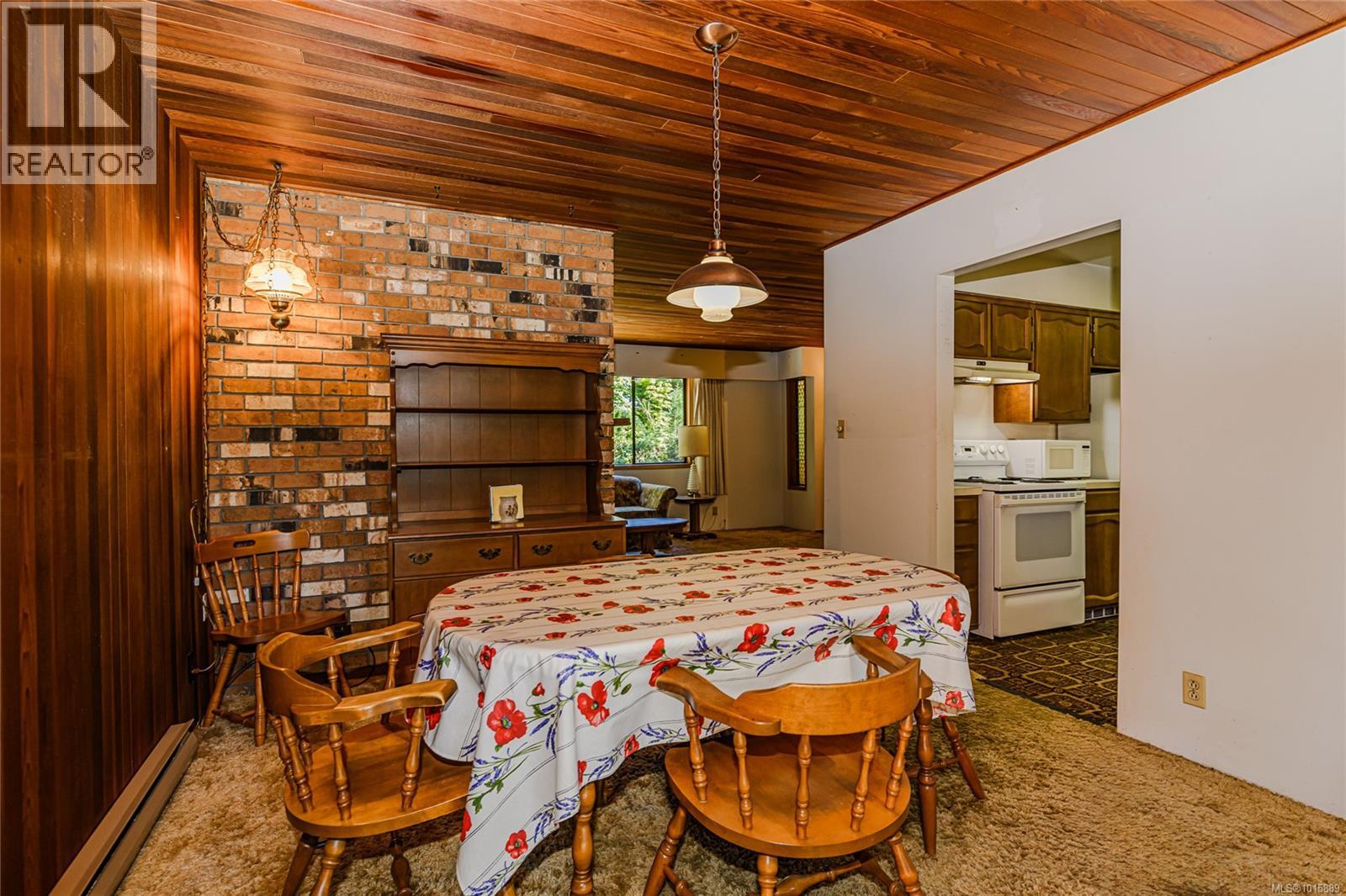 210 Kings Lane, Salt Spring, British Columbia  V8K 2P7 - Photo 7 - 1015889