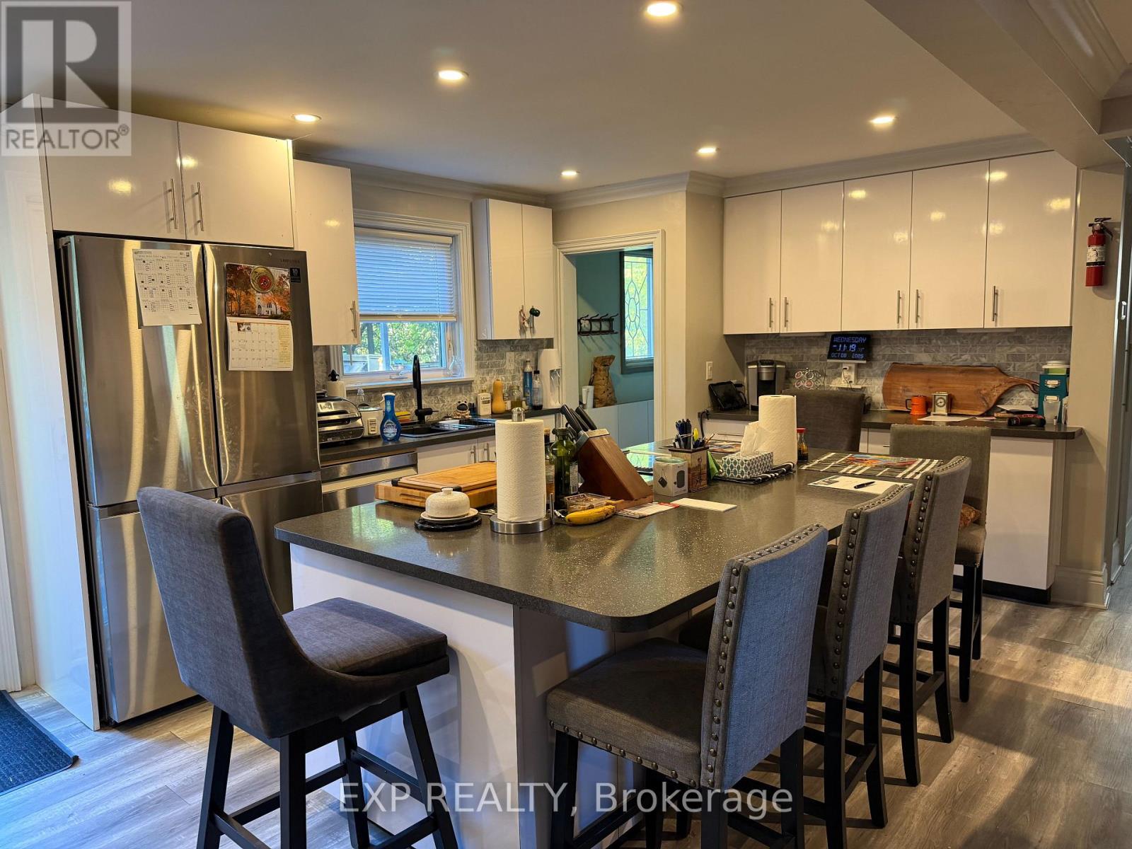 1914 Liverpool Road, Pickering, Ontario  L1V 1W5 - Photo 9 - E12451810
