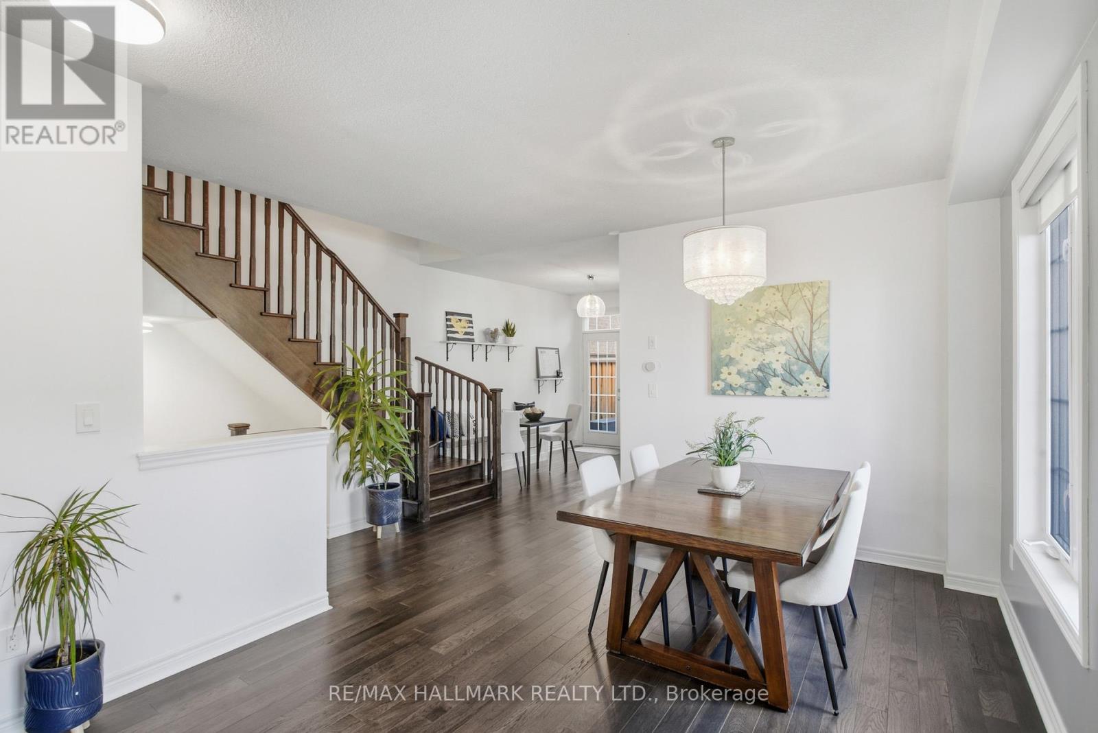93 Port Arthur Crescent, Richmond Hill, Ontario  L4E 0Z9 - Photo 11 - N12453381
