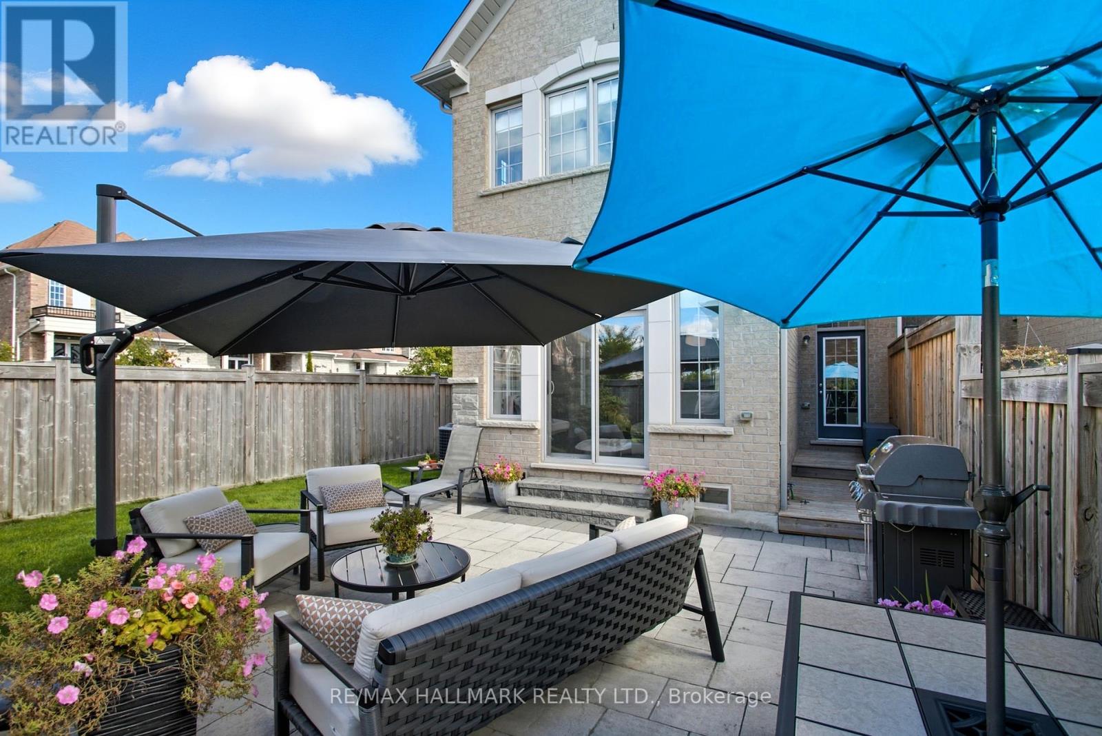 93 Port Arthur Crescent, Richmond Hill, Ontario  L4E 0Z9 - Photo 2 - N12453381