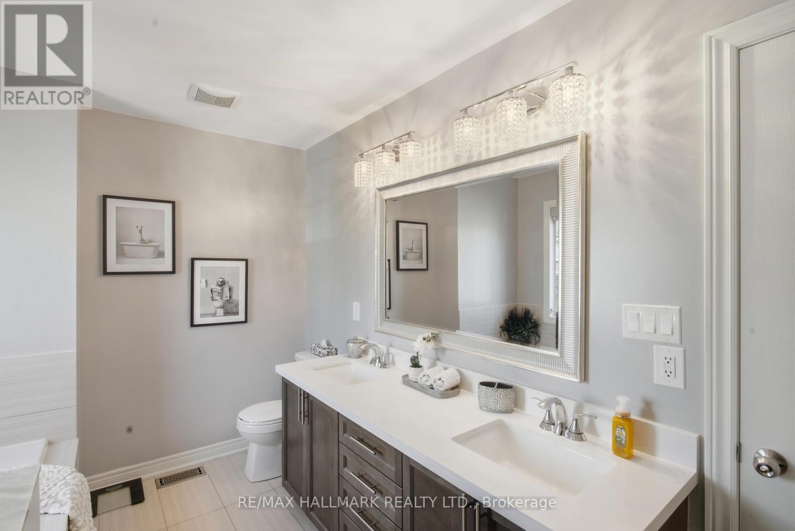 93 Port Arthur Crescent, Richmond Hill, Ontario  L4E 0Z9 - Photo 25 - N12453381