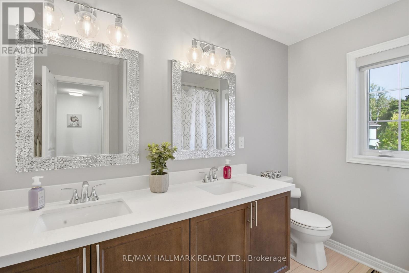 93 Port Arthur Crescent, Richmond Hill, Ontario  L4E 0Z9 - Photo 29 - N12453381