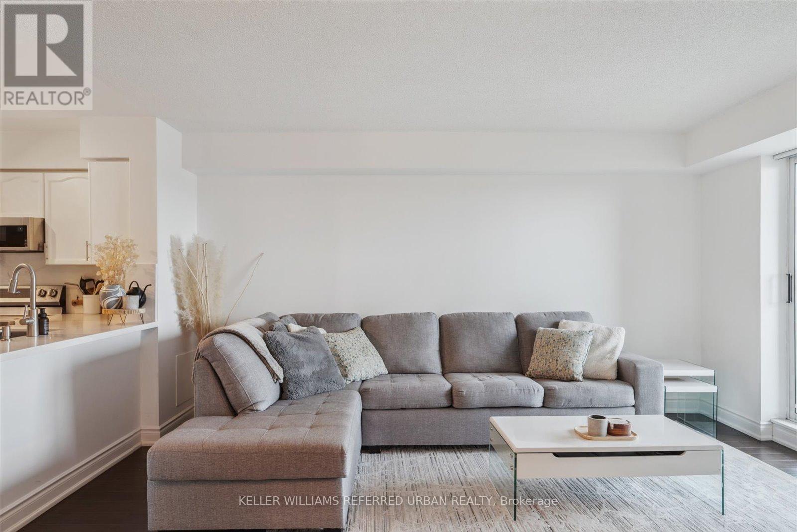605 - 3 Ellesmere Street, Richmond Hill, Ontario  L4B 4N2 - Photo 15 - N12453467