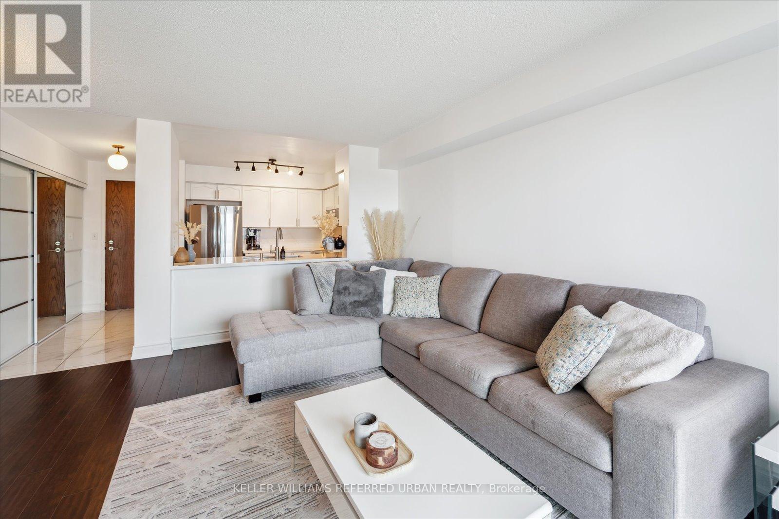 605 - 3 Ellesmere Street, Richmond Hill, Ontario  L4B 4N2 - Photo 14 - N12453467