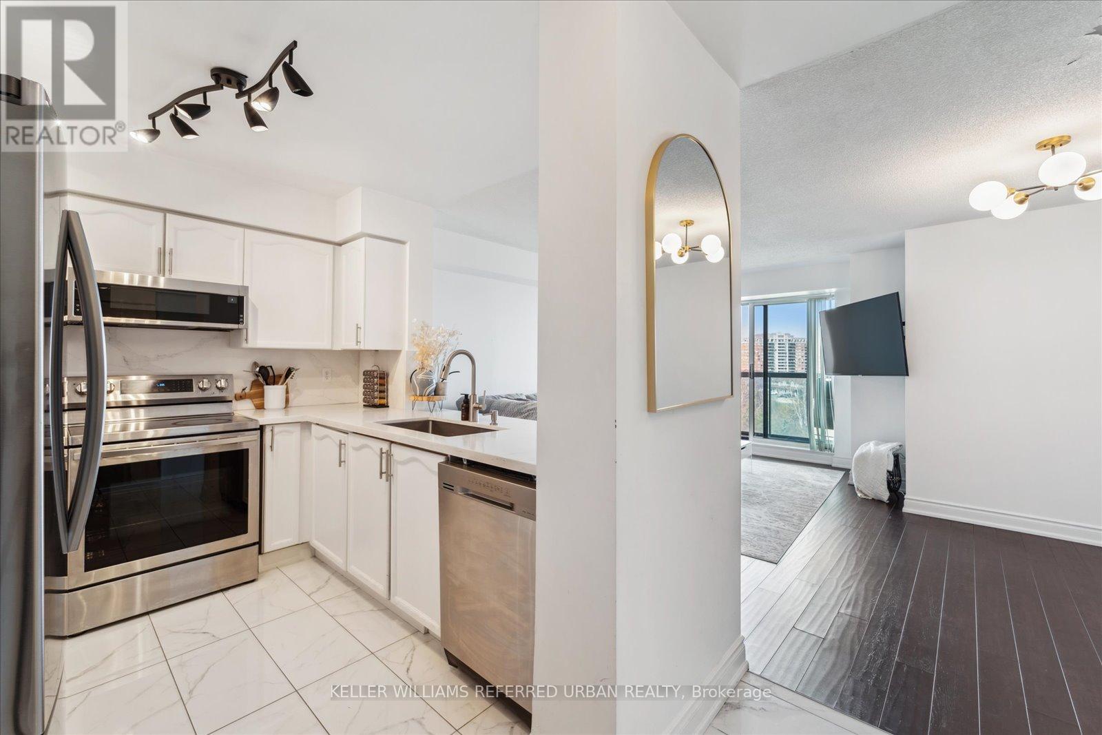 605 - 3 Ellesmere Street, Richmond Hill, Ontario  L4B 4N2 - Photo 7 - N12453467