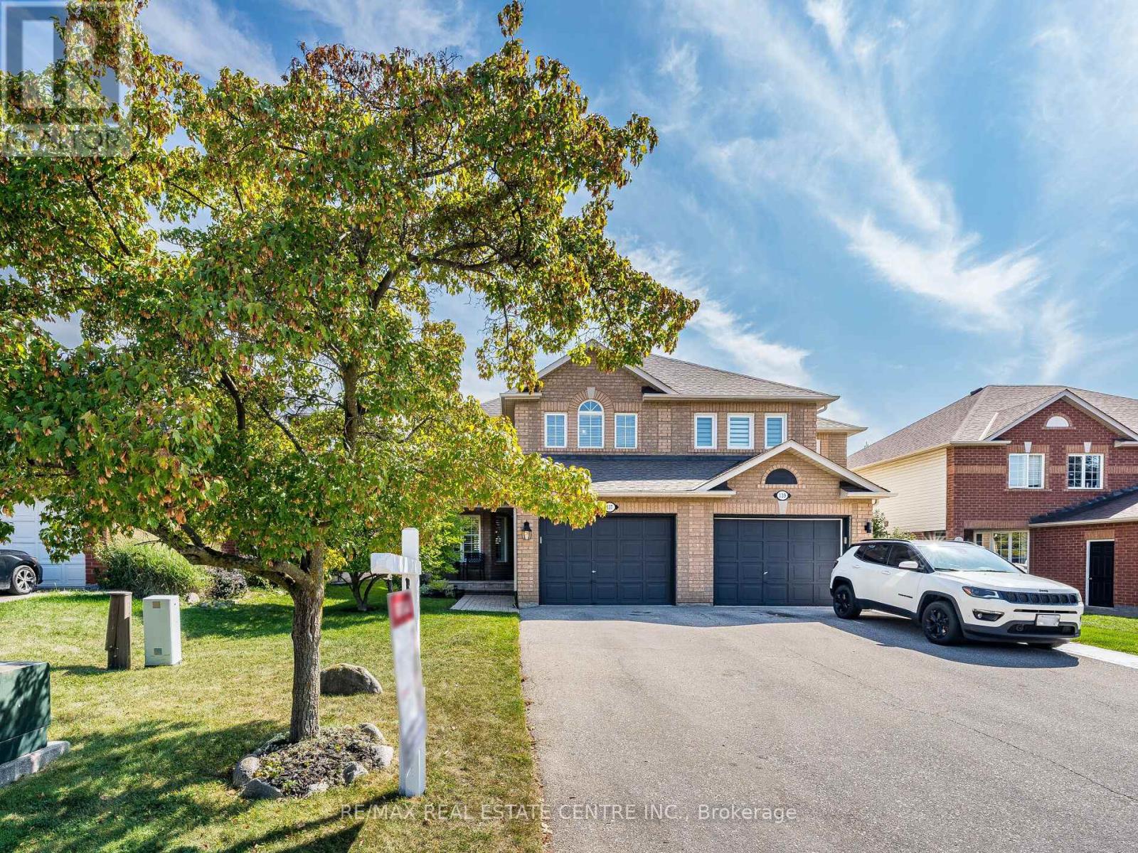 137 MOWAT CRESCENT, Halton Hills, Ontario