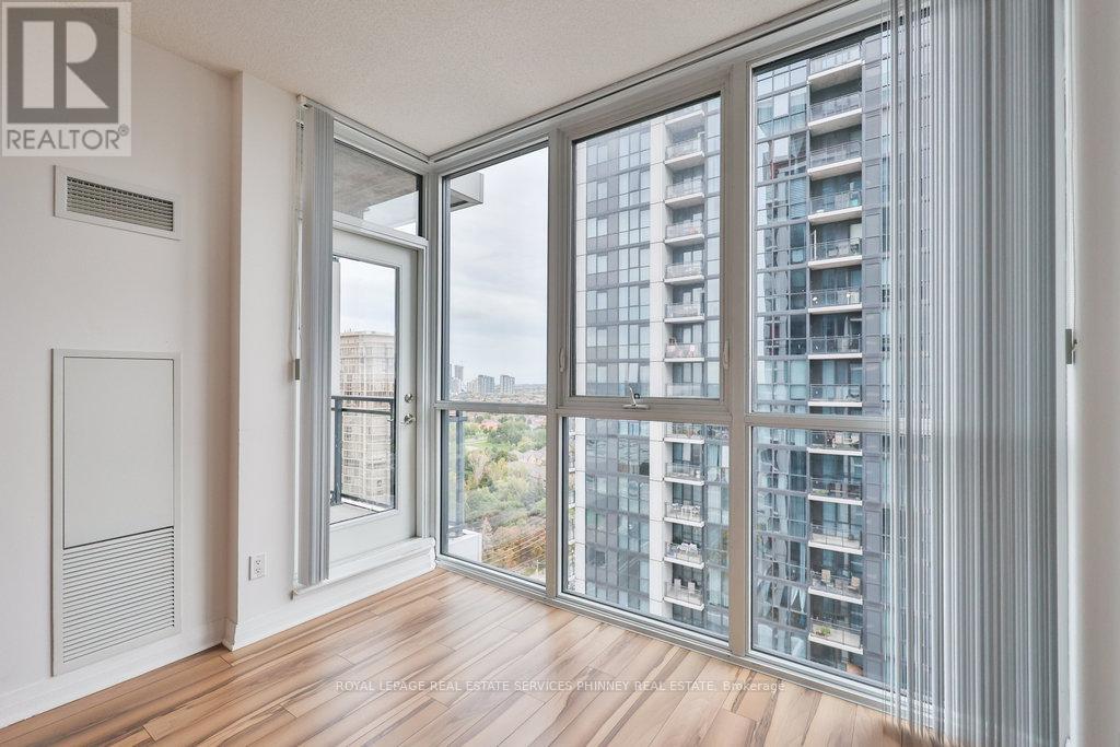 1610 - 55 Eglinton Avenue W, Mississauga, Ontario  L5R 0E4 - Photo 16 - W12452604