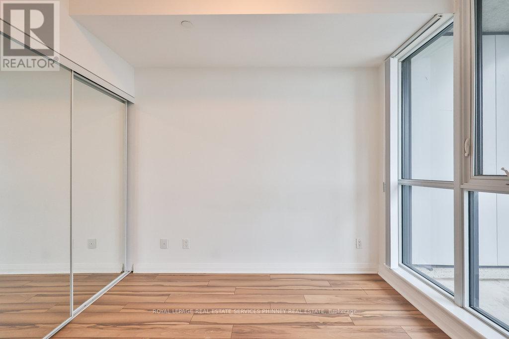1610 - 55 Eglinton Avenue W, Mississauga, Ontario  L5R 0E4 - Photo 18 - W12452604