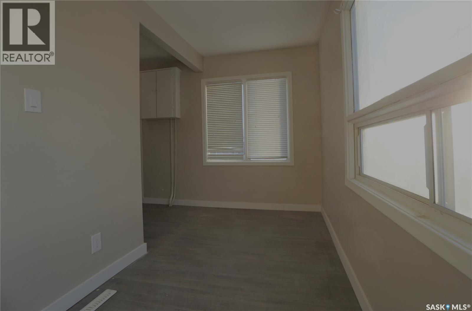 515 Osler Street, Regina, Saskatchewan  S4R 1W2 - Photo 13 - SK020505