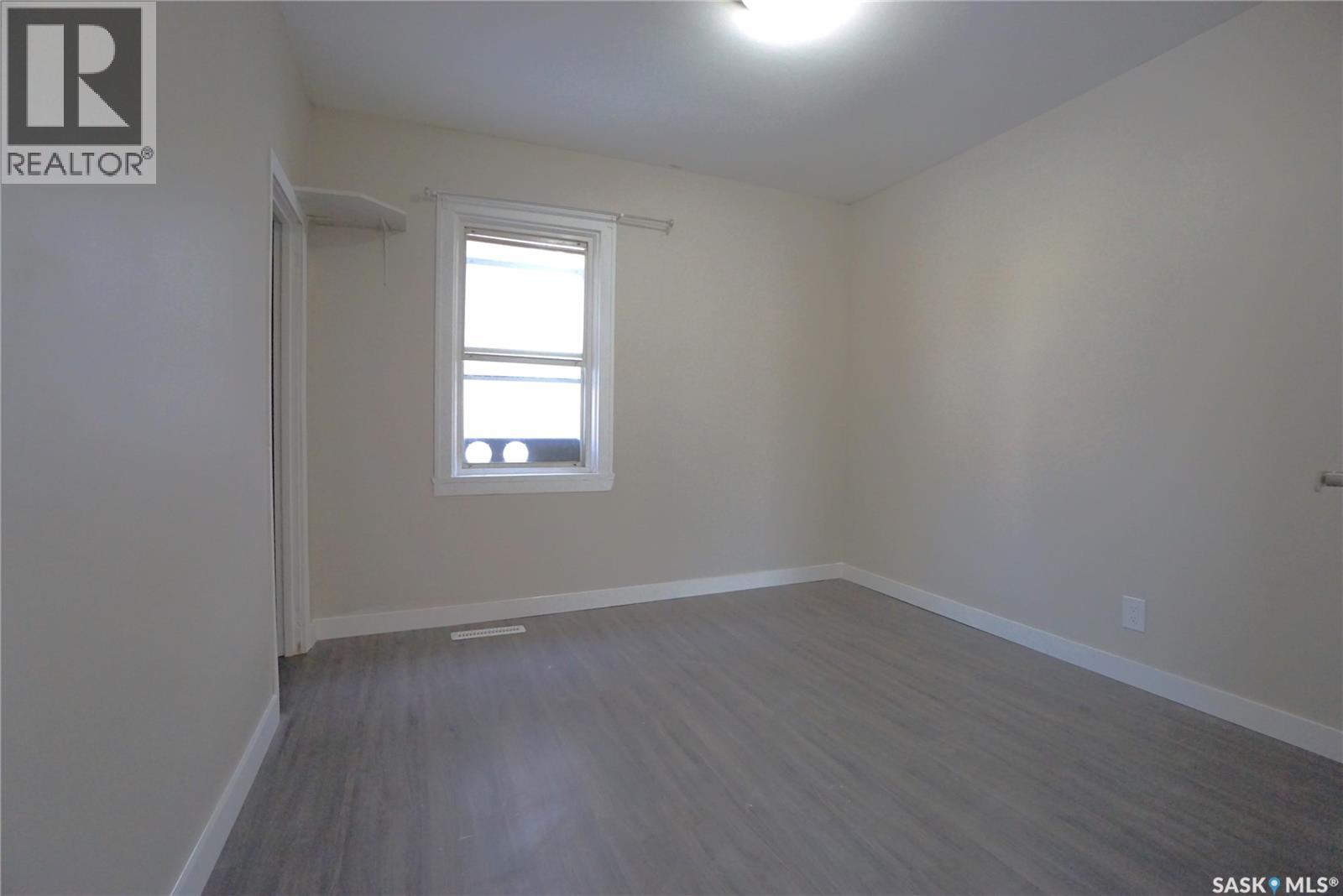 515 Osler Street, Regina, Saskatchewan  S4R 1W2 - Photo 15 - SK020505