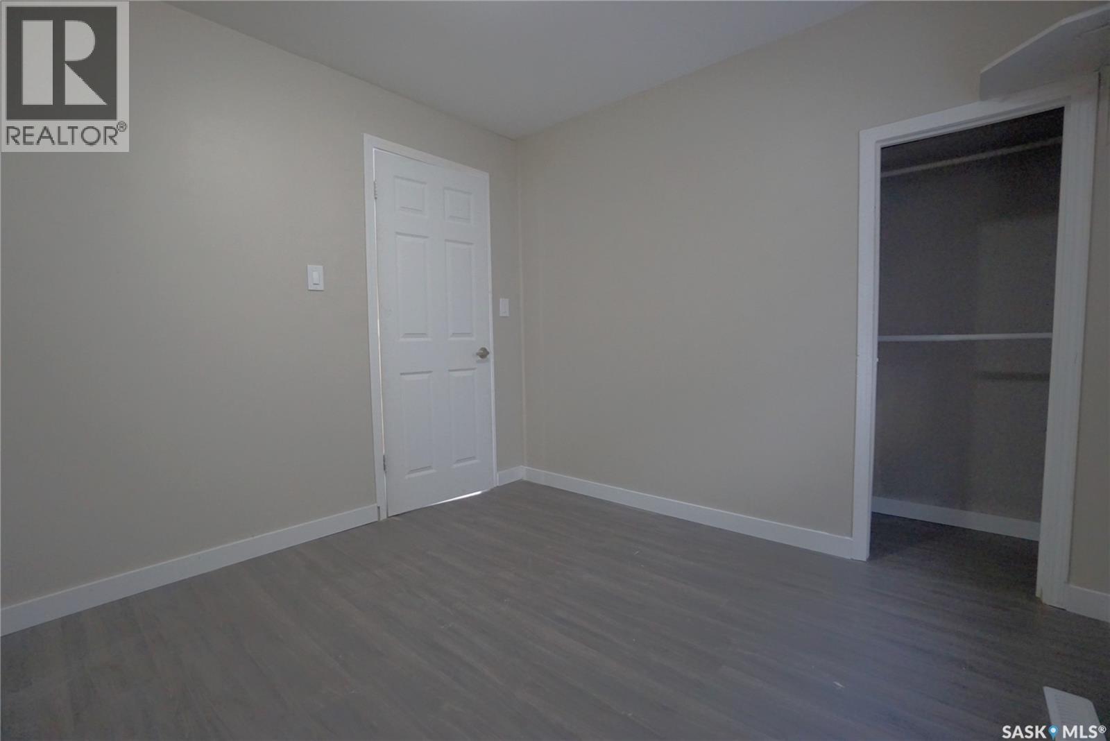 515 Osler Street, Regina, Saskatchewan  S4R 1W2 - Photo 17 - SK020505