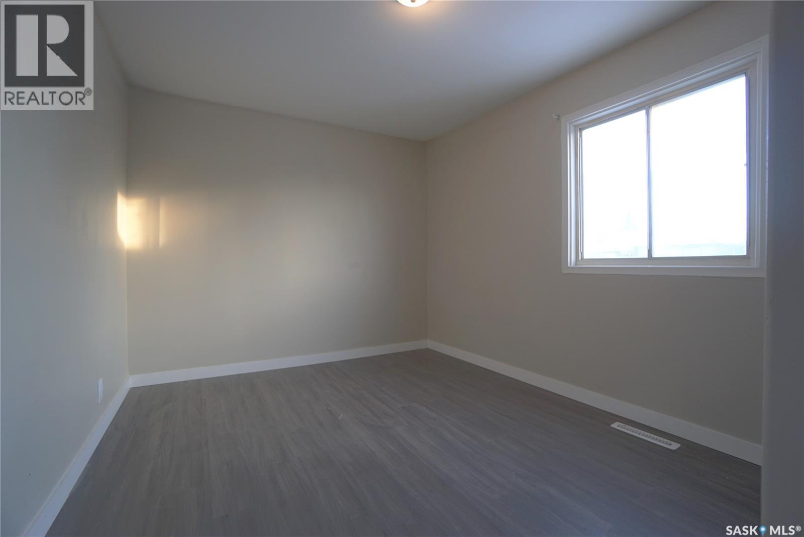 515 Osler Street, Regina, Saskatchewan  S4R 1W2 - Photo 22 - SK020505