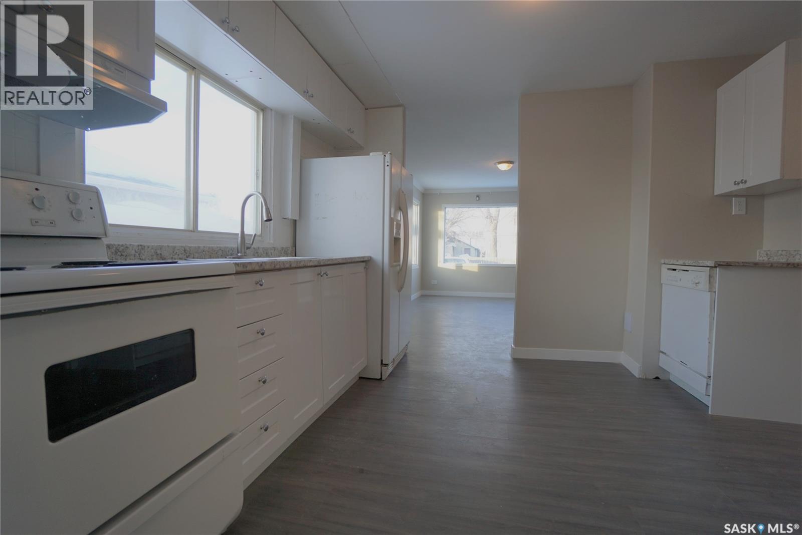 515 Osler Street, Regina, Saskatchewan  S4R 1W2 - Photo 8 - SK020505