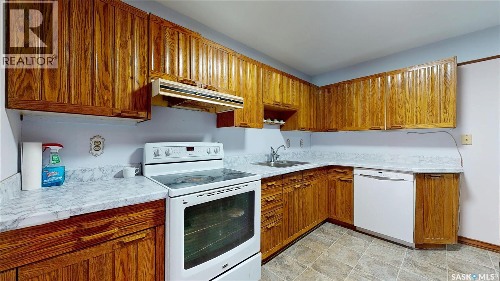 43 Hawthorne Crescent, Regina, Saskatchewan  S4S 4Y1 - Photo 14 - SK020251