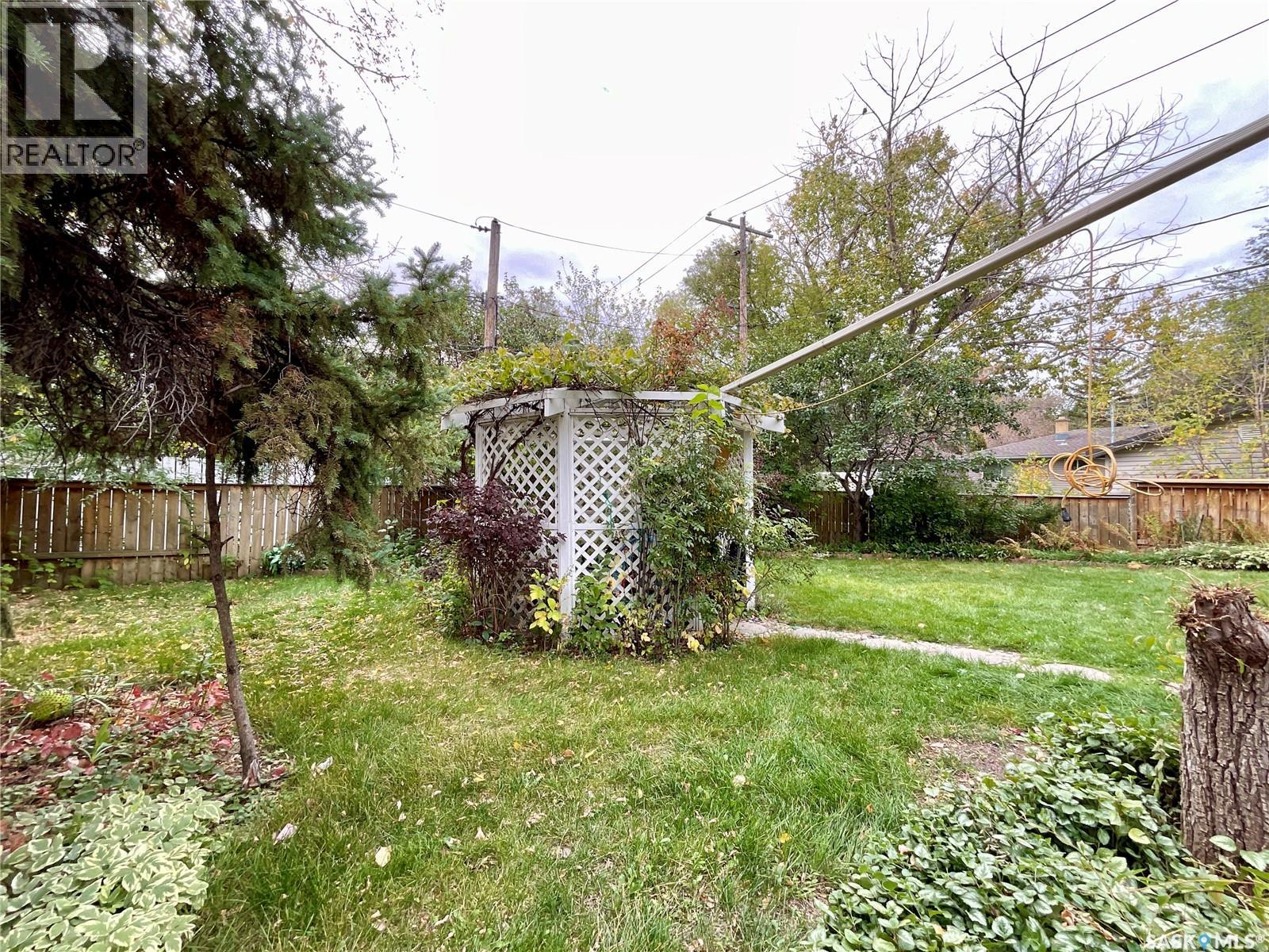 43 Hawthorne Crescent, Regina, Saskatchewan  S4S 4Y1 - Photo 48 - SK020251