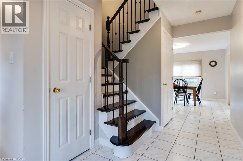 88 Republic Avenue, Hamilton, Ontario  L9B 2G7 - Photo 18 - 40777856