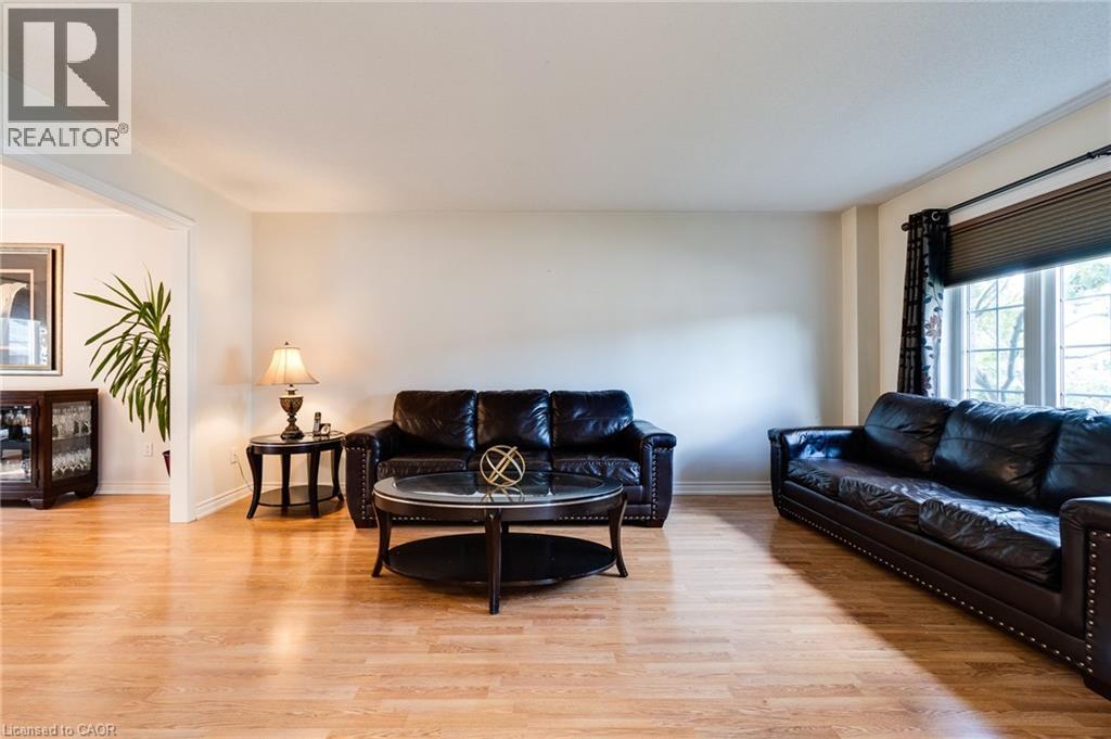 88 Republic Avenue, Hamilton, Ontario  L9B 2G7 - Photo 19 - 40777856