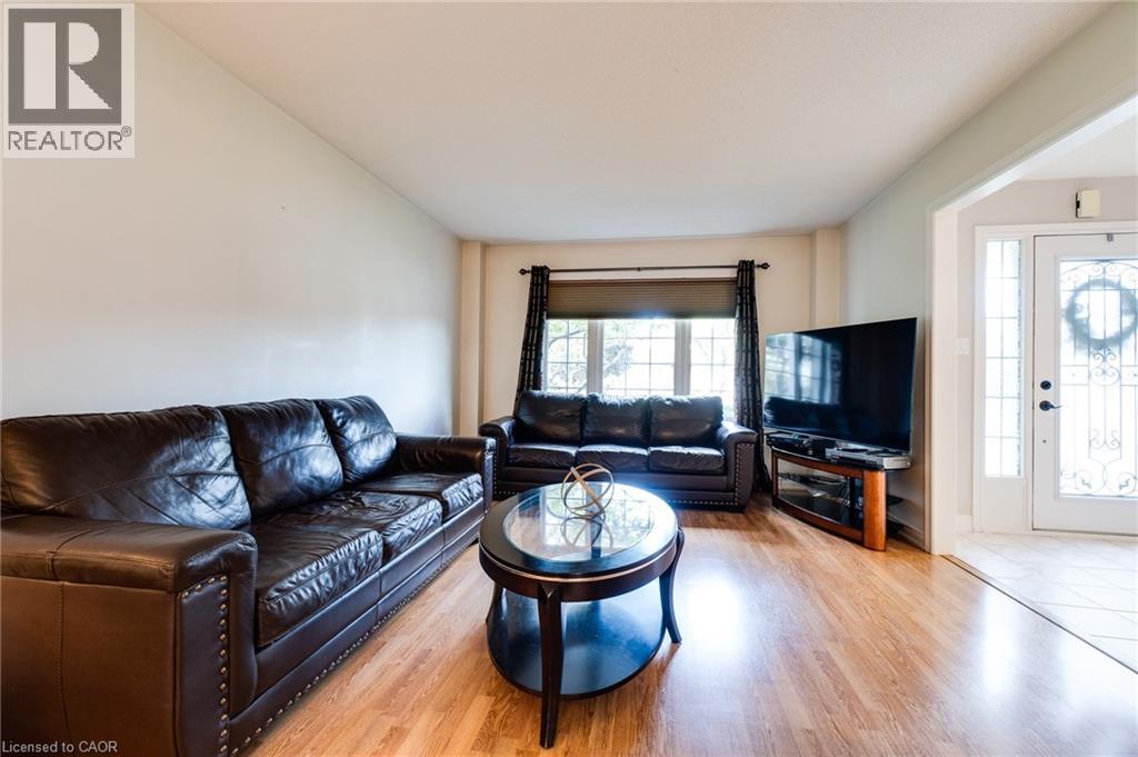 88 Republic Avenue, Hamilton, Ontario  L9B 2G7 - Photo 22 - 40777856