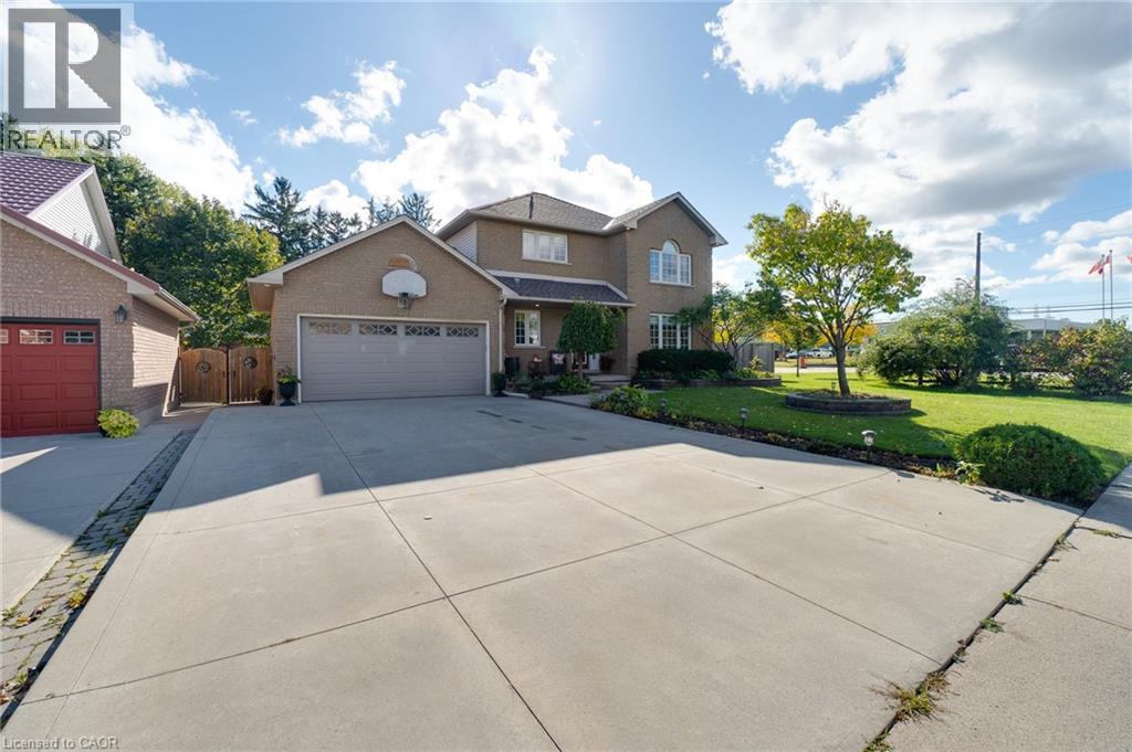 88 Republic Avenue, Hamilton, Ontario  L9B 2G7 - Photo 3 - 40777856