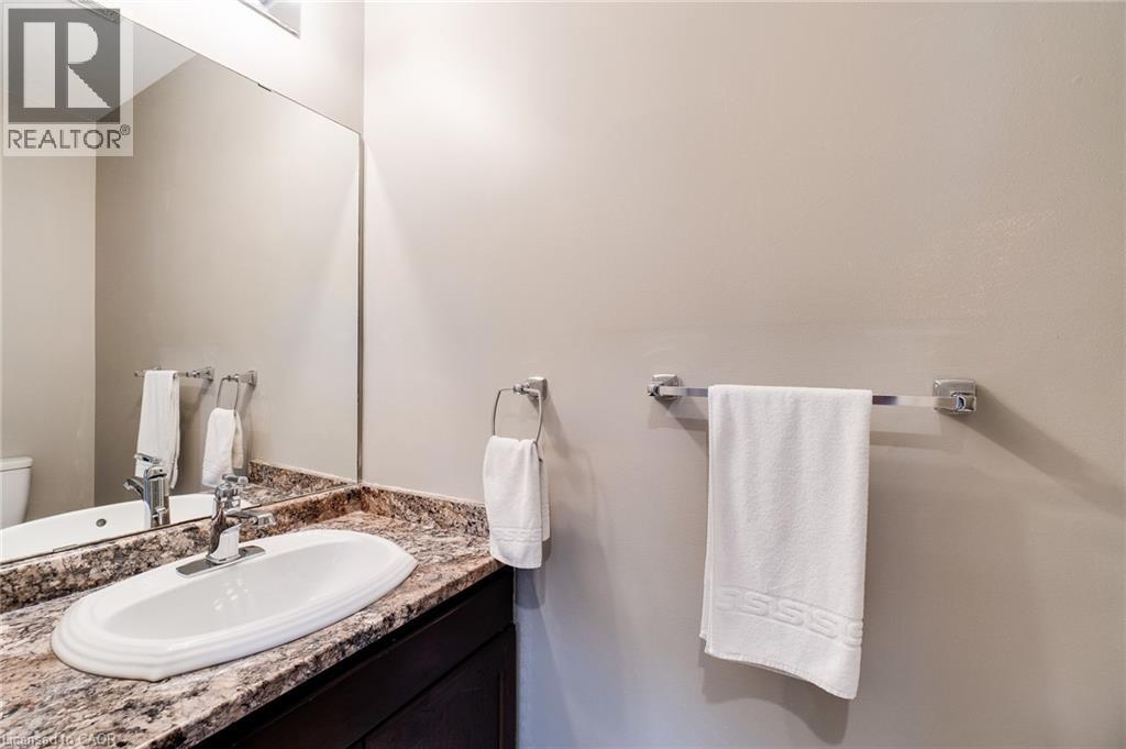 88 Republic Avenue, Hamilton, Ontario  L9B 2G7 - Photo 38 - 40777856