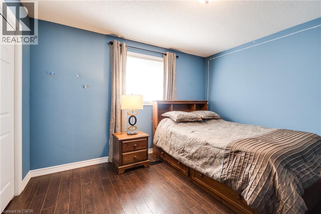88 Republic Avenue, Hamilton, Ontario  L9B 2G7 - Photo 49 - 40777856