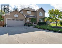 88 REPUBLIC Avenue, hamilton, Ontario