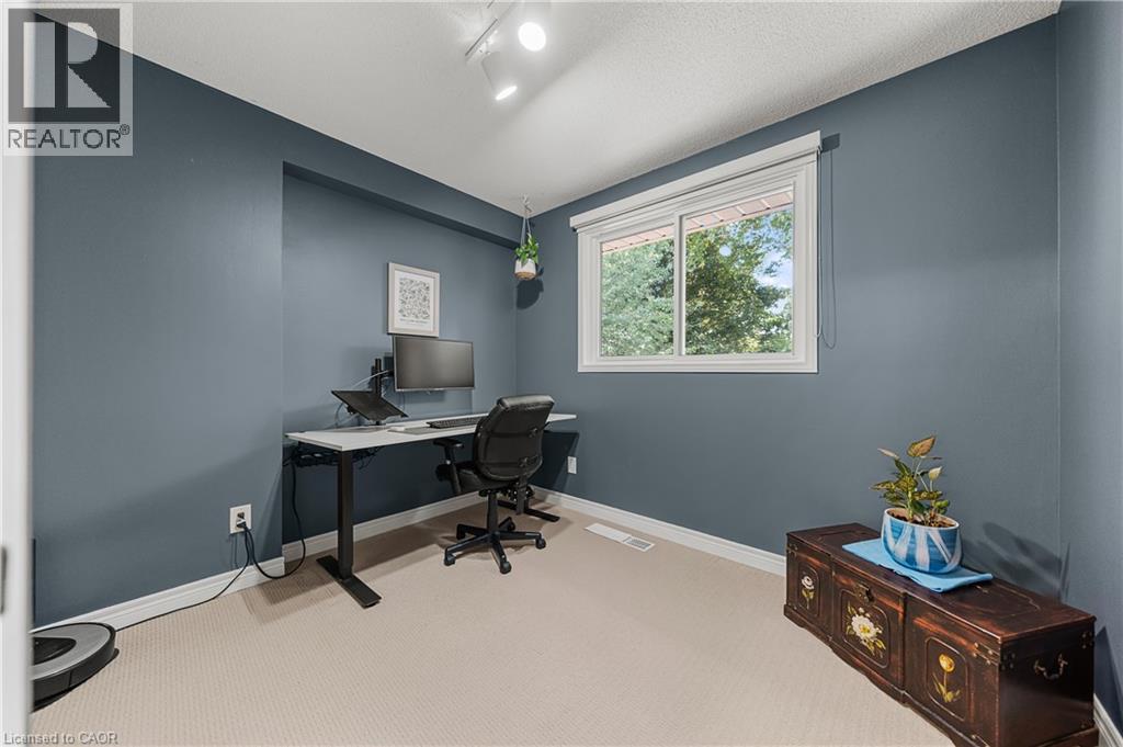 37 Thornhill Drive, Guelph, Ontario  N1H 8B6 - Photo 25 - 40776973