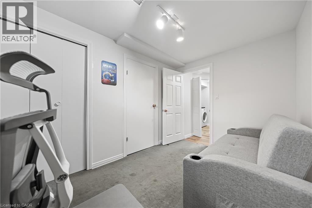 37 Thornhill Drive, Guelph, Ontario  N1H 8B6 - Photo 34 - 40776973