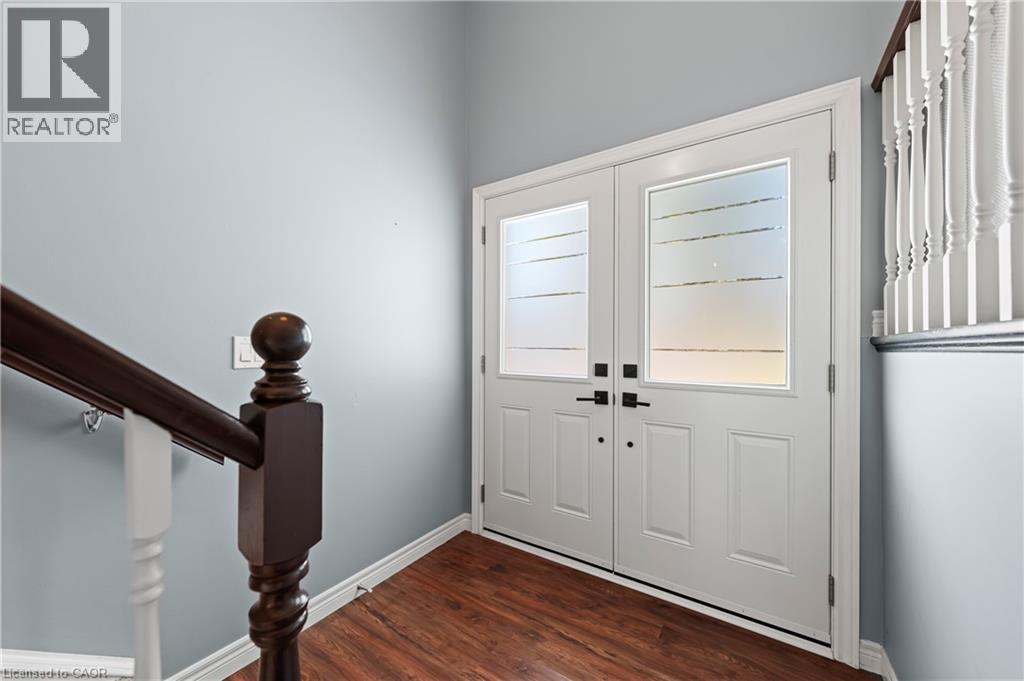 37 Thornhill Drive, Guelph, Ontario  N1H 8B6 - Photo 4 - 40776973