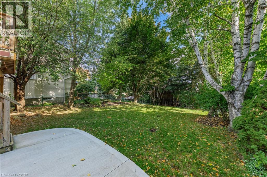 37 Thornhill Drive, Guelph, Ontario  N1H 8B6 - Photo 41 - 40776973
