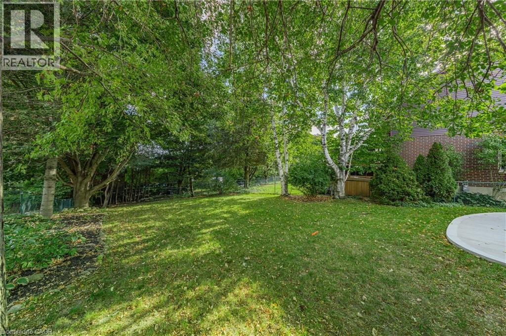 37 Thornhill Drive, Guelph, Ontario  N1H 8B6 - Photo 42 - 40776973