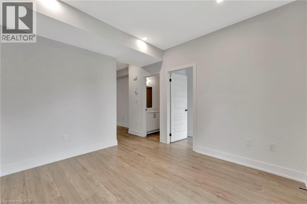 99 Roger Street Unit# 45, Waterloo, Ontario  N2J 0G1 - Photo 25 - 40776019