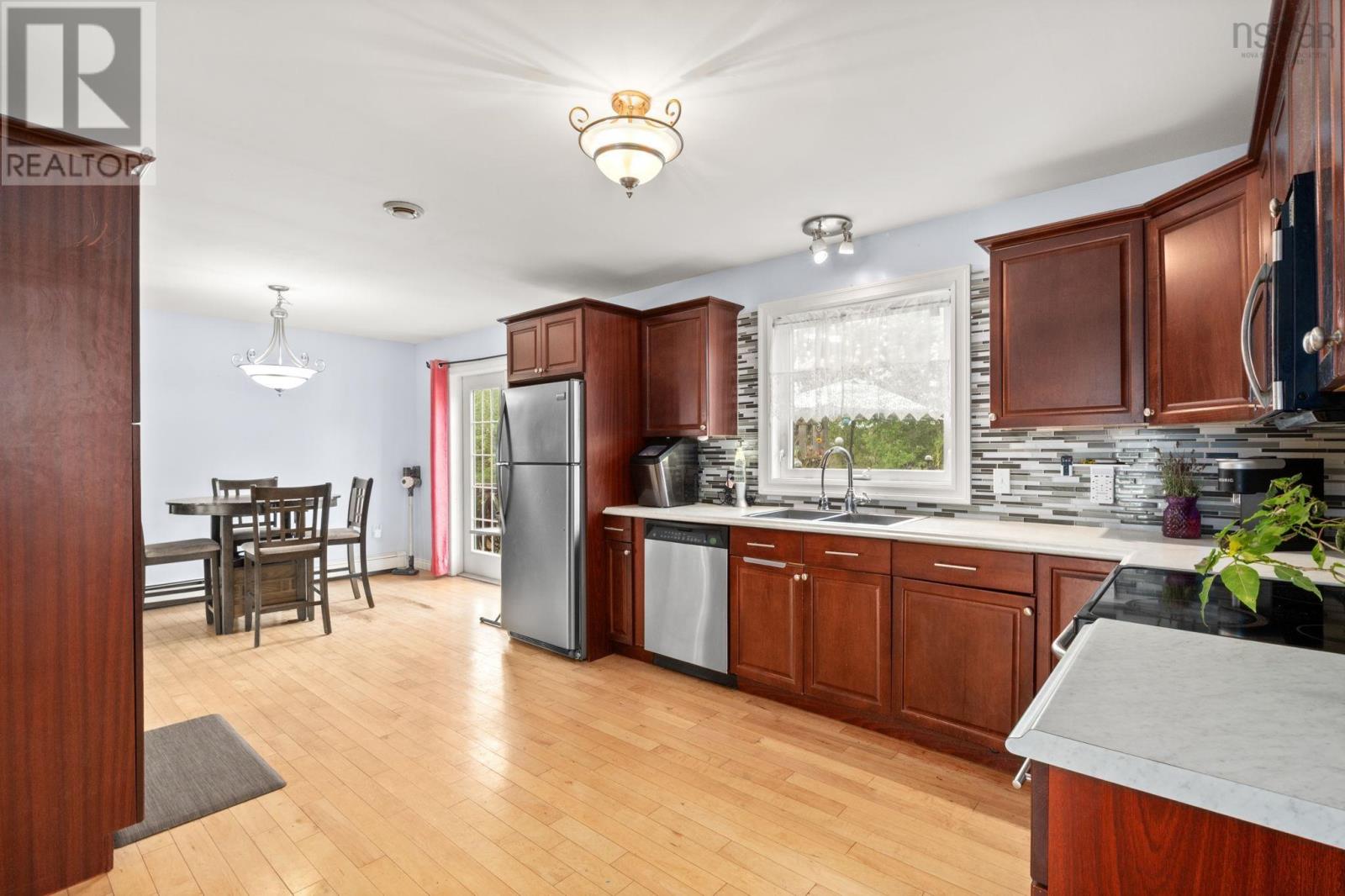 16 Lacy Anne Ave, Enfield, Nova Scotia  B2T 0A4 - Photo 9 - 202521268