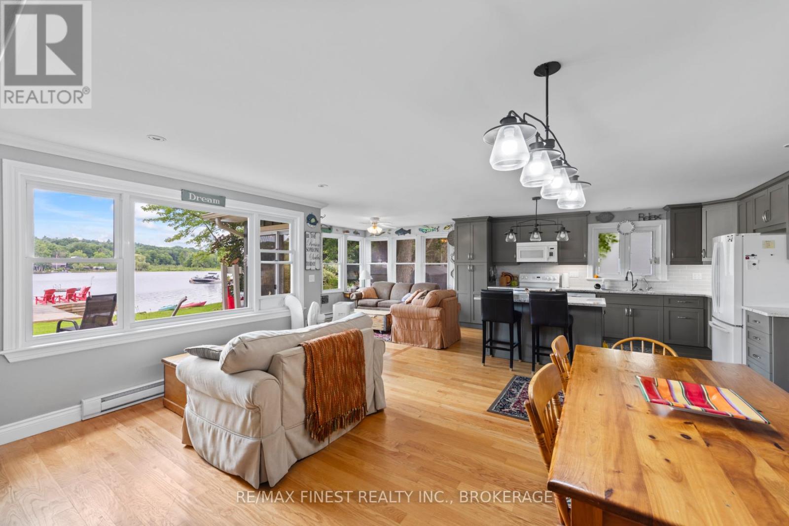 912 Moonlight Lane, Lansdowne Village, Ontario  K0E 1L0 - Photo 14 - X12453953