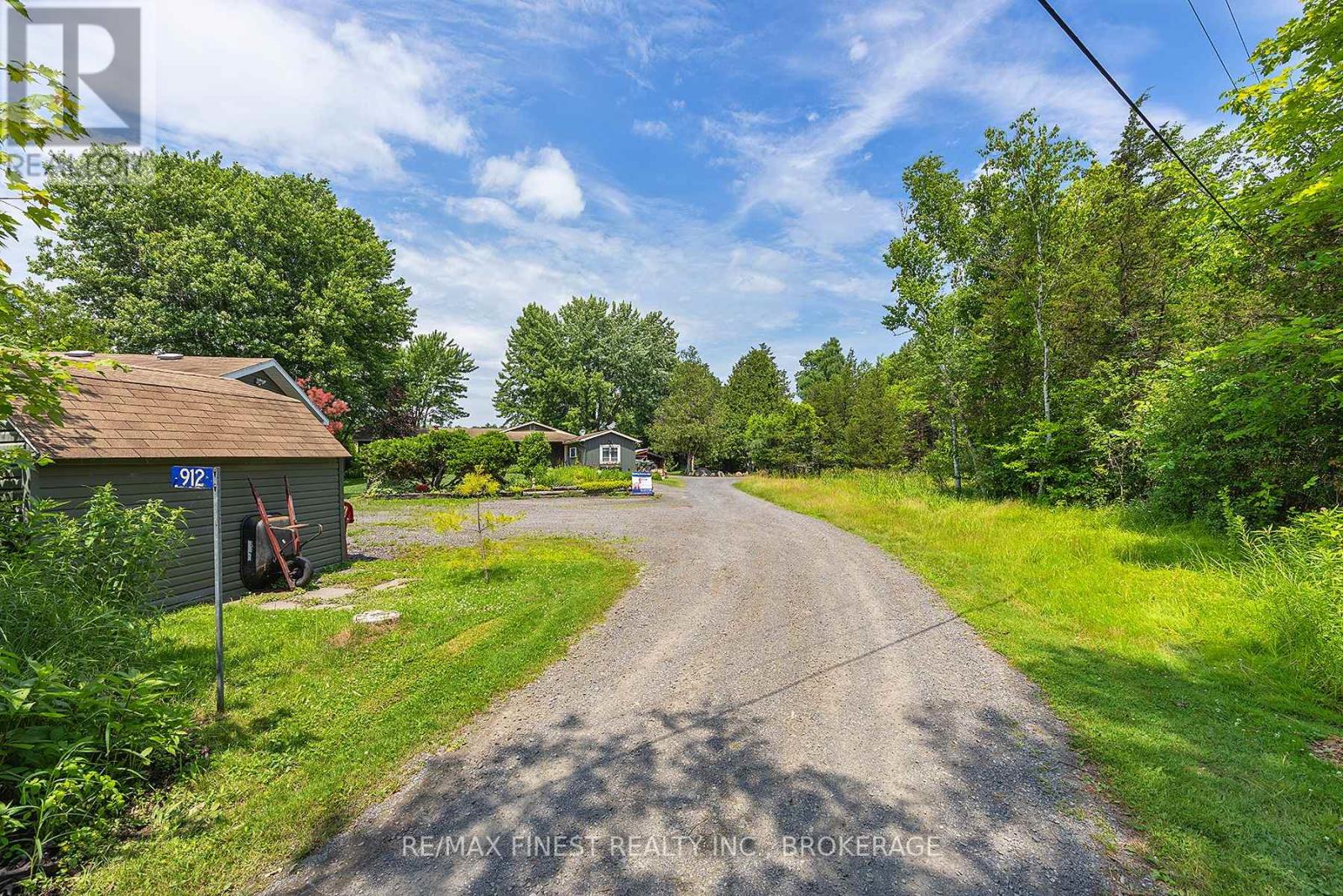 912 Moonlight Lane, Lansdowne Village, Ontario  K0E 1L0 - Photo 28 - X12453953