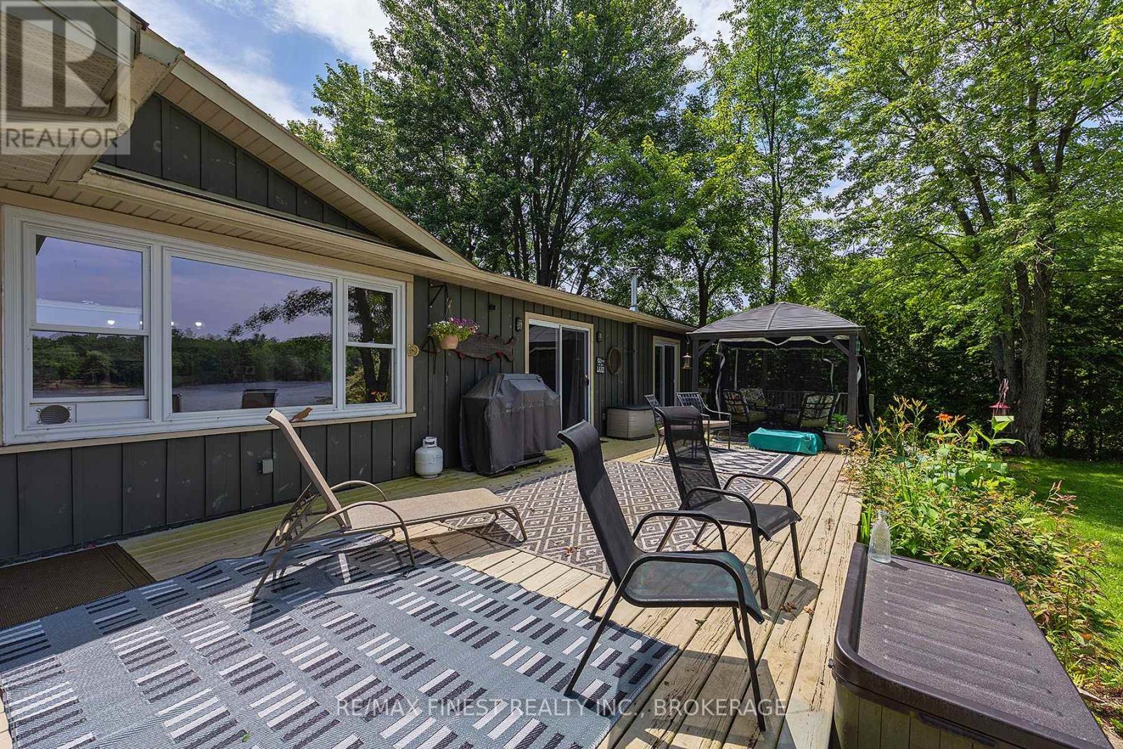 912 Moonlight Lane, Lansdowne Village, Ontario  K0E 1L0 - Photo 30 - X12453953