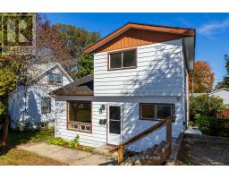 9 SUMMITT AVENUE, parry sound, Ontario