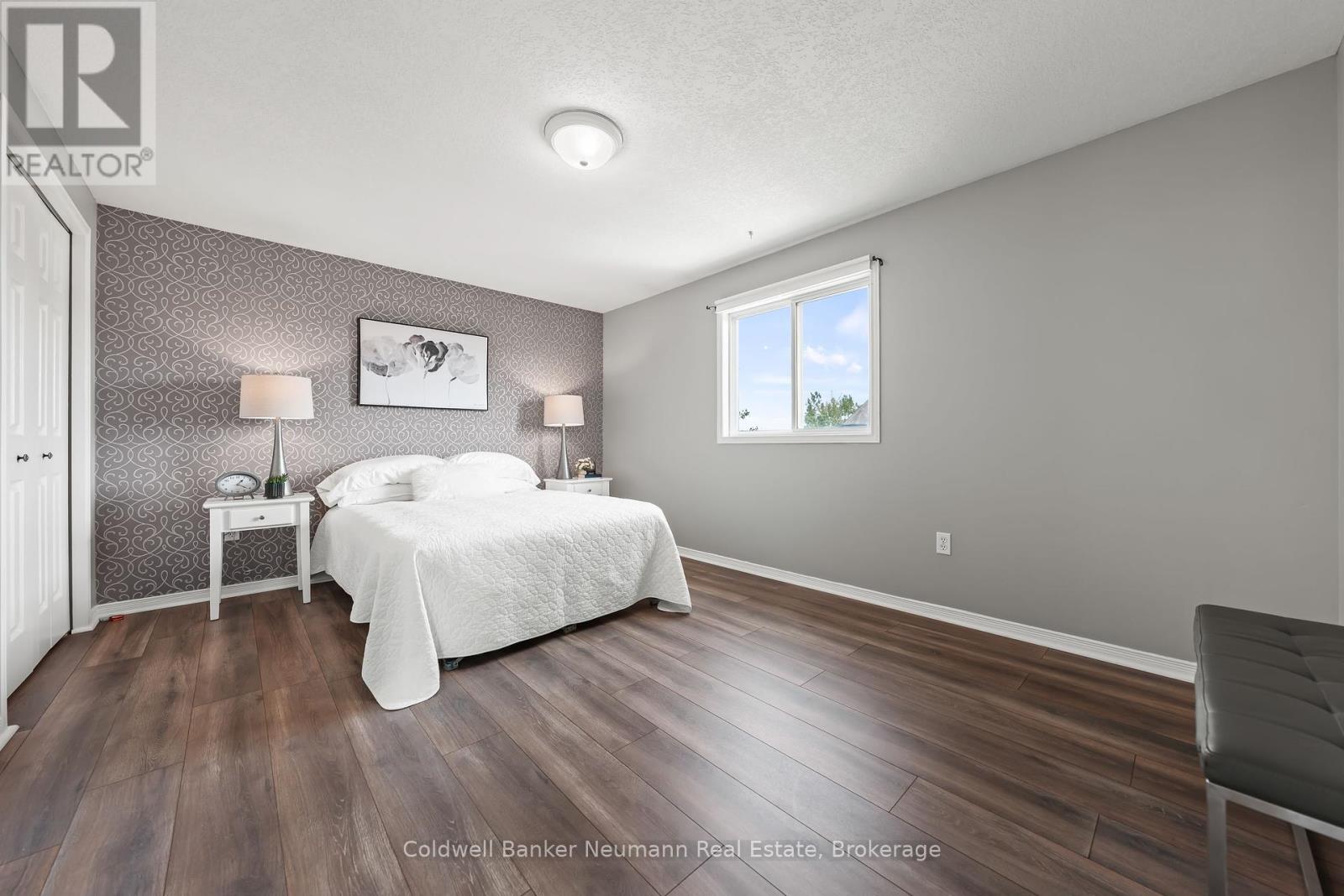 28 Bronwyn Place, Guelph (Willow West/sugarbush/west Acres), Ontario  N1K 1X1 - Photo 13 - X12454002